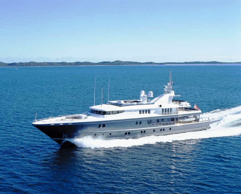 sagitta yacht charter